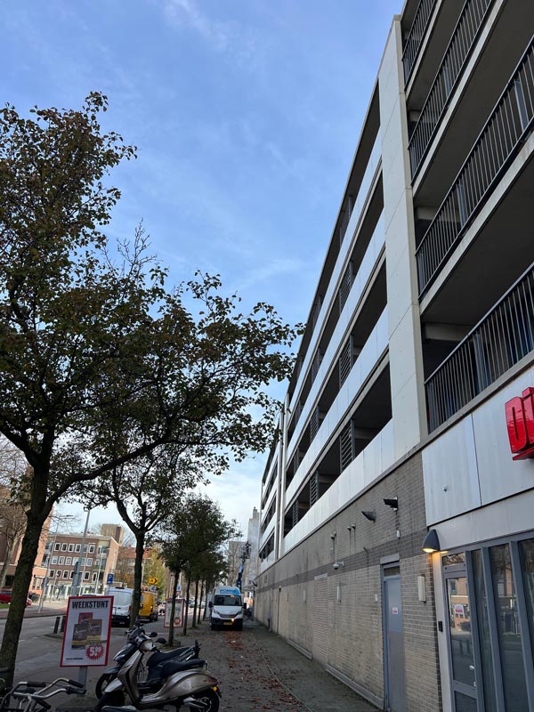 gevelreiniging-amsterdam-pompes-speciaalreiniging